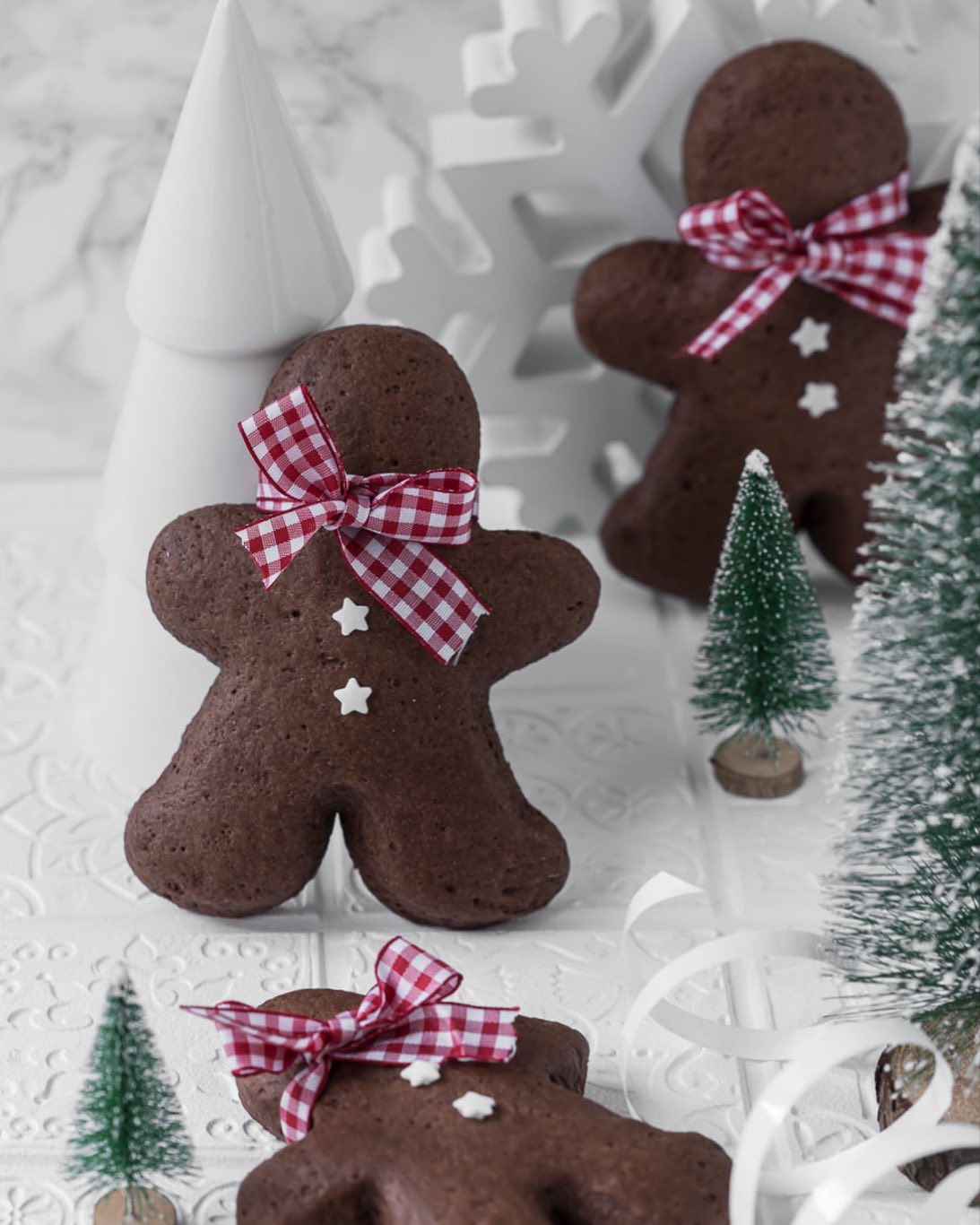Klassischer Zwetschgenkuchen mit Streusel - food for the soul