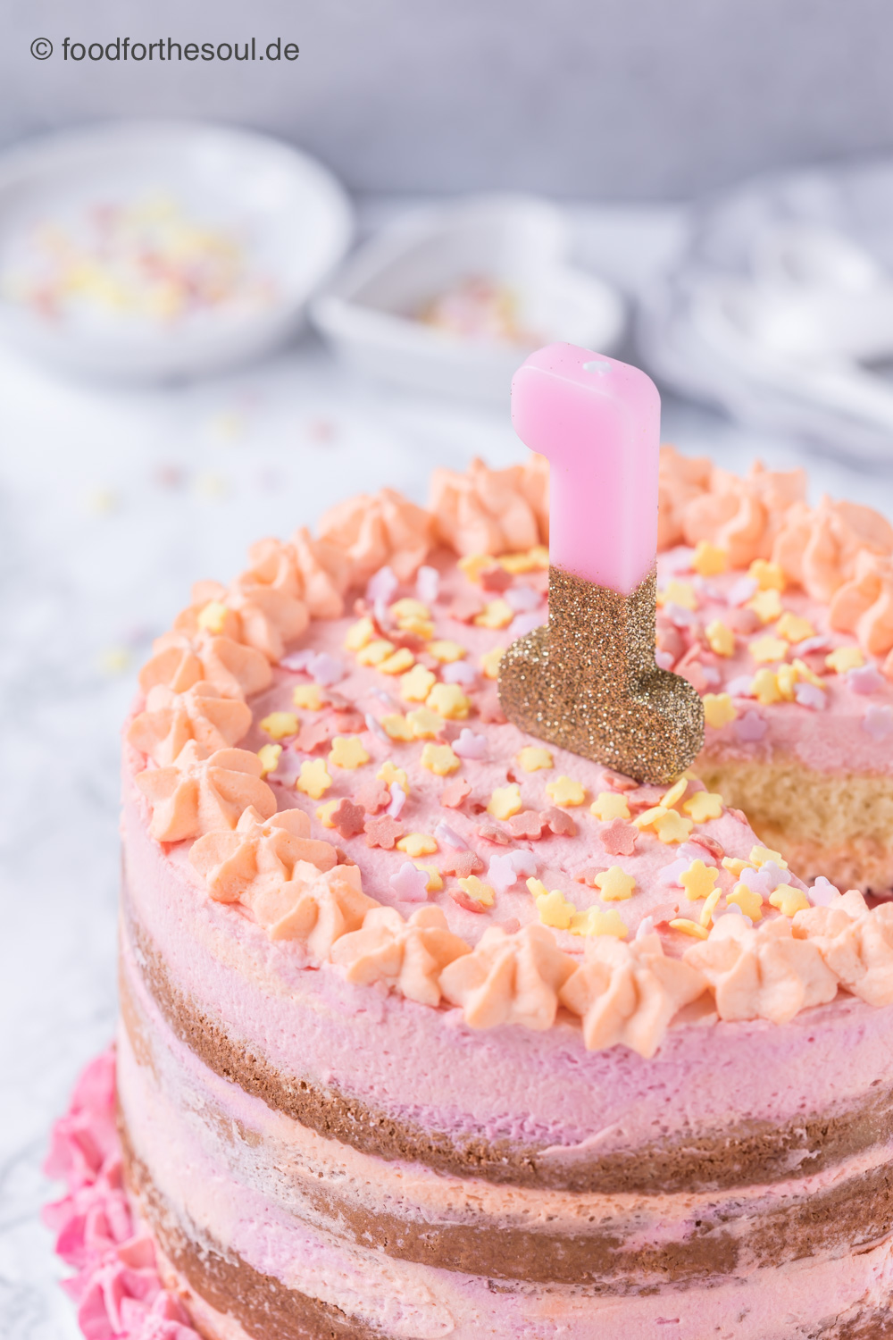 Cake Smash Torte mit Kerze 1. Geburtstag
