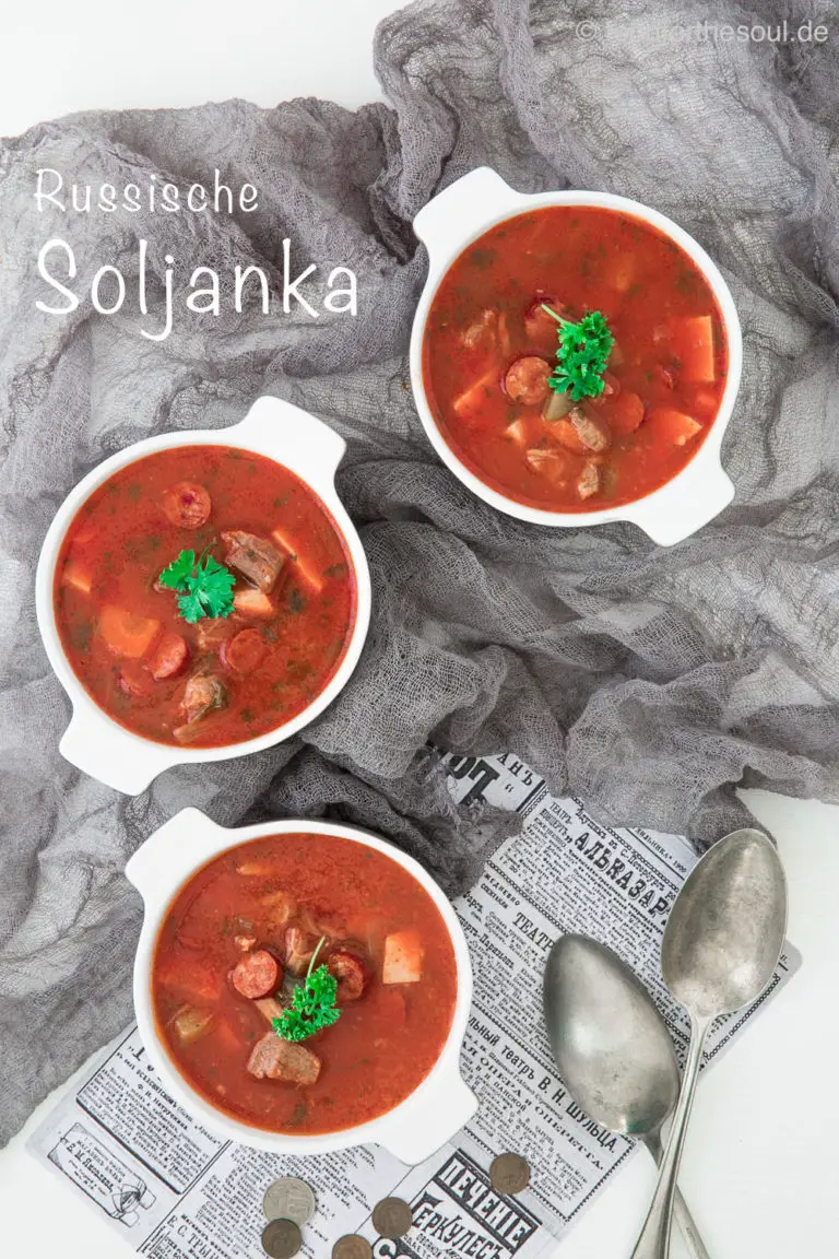 Soljanka mit Fleisch nach Russischem Rezept food for the