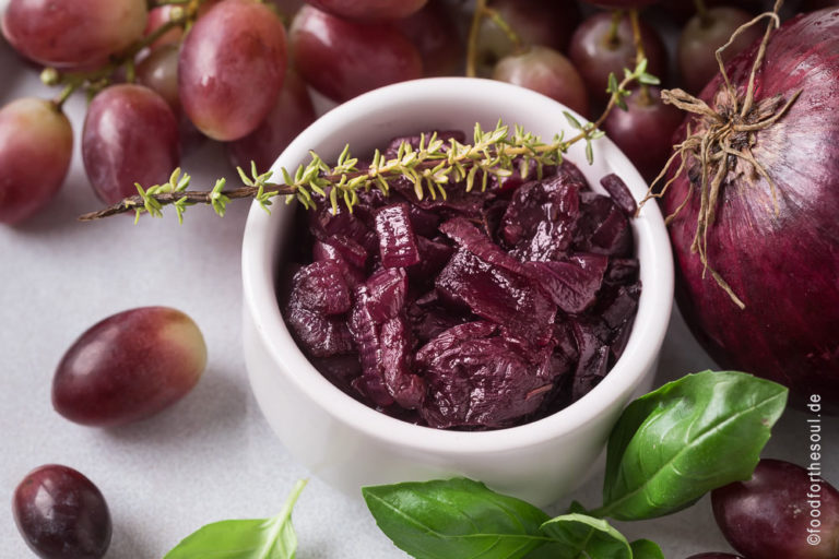 Trauben-Zwiebel-Chutney einfach selber machen - food for the soul