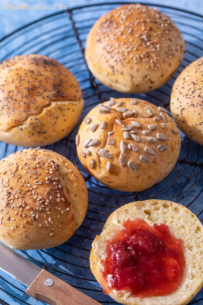 Schnelle einfache Quarkbrötchen ohne Hefe