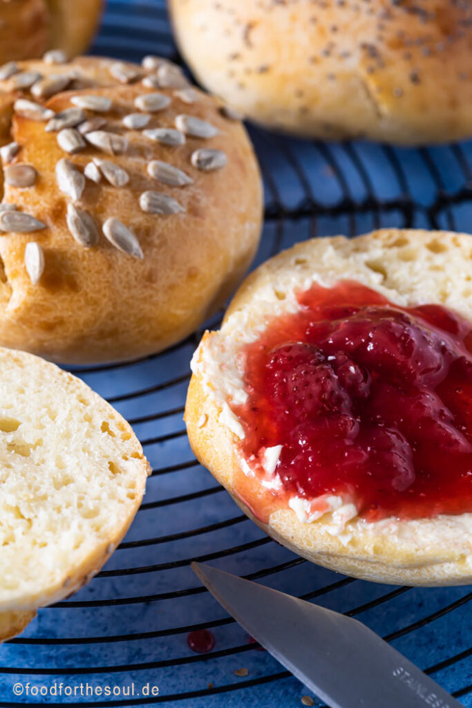 Schnelle einfache Quarkbrötchen ohne Hefe