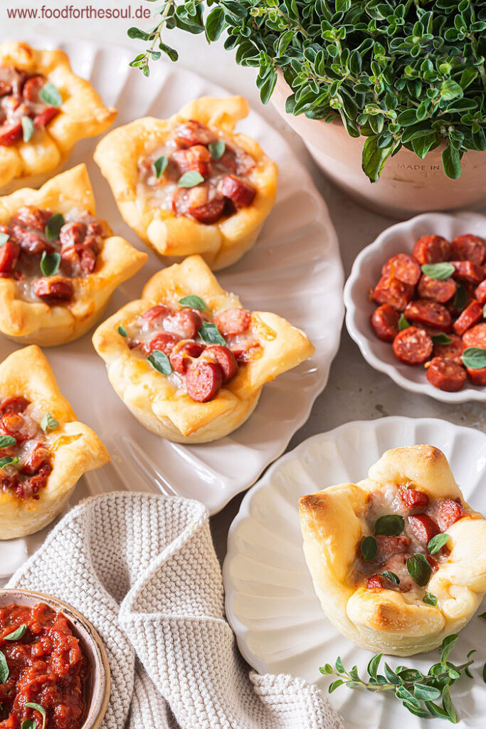 Pizza Muffins – schneller Party Snack