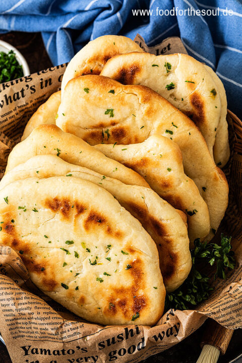 Indisches Naan Brot mit frischer Hefe