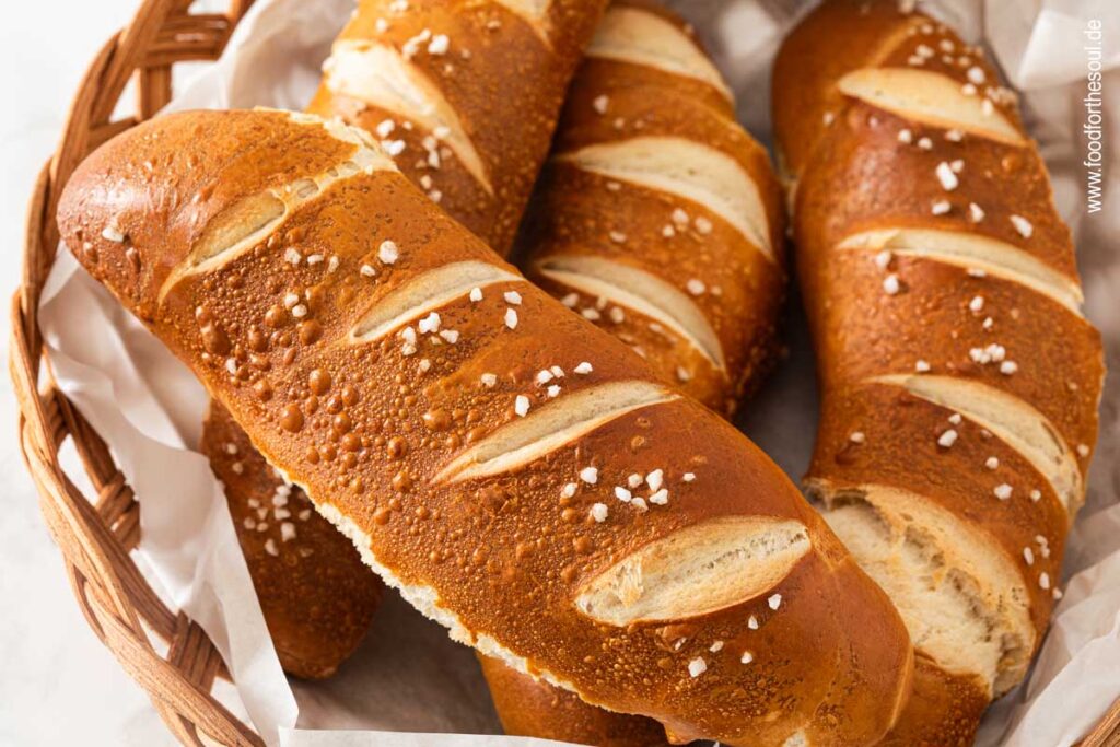 TK Laugenstangen im Airfryer - in der Heißluftfritteuse gebacken
