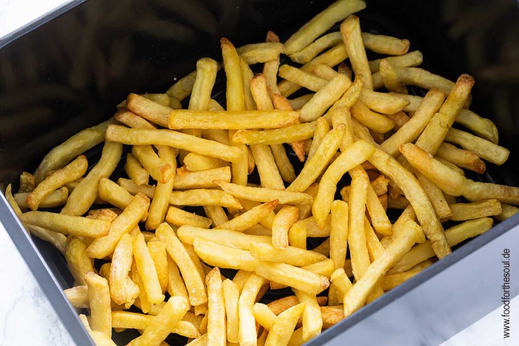 Fertige TK Pommes im Ninja Airfryer