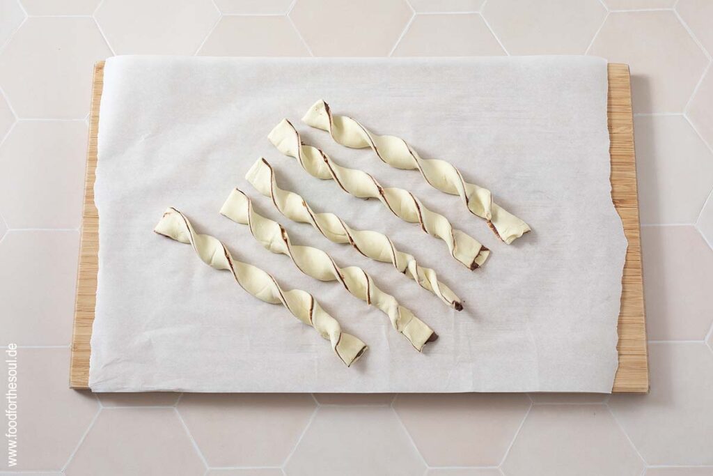 Blätterteig Nutella Schnecken backen - Schritt 7