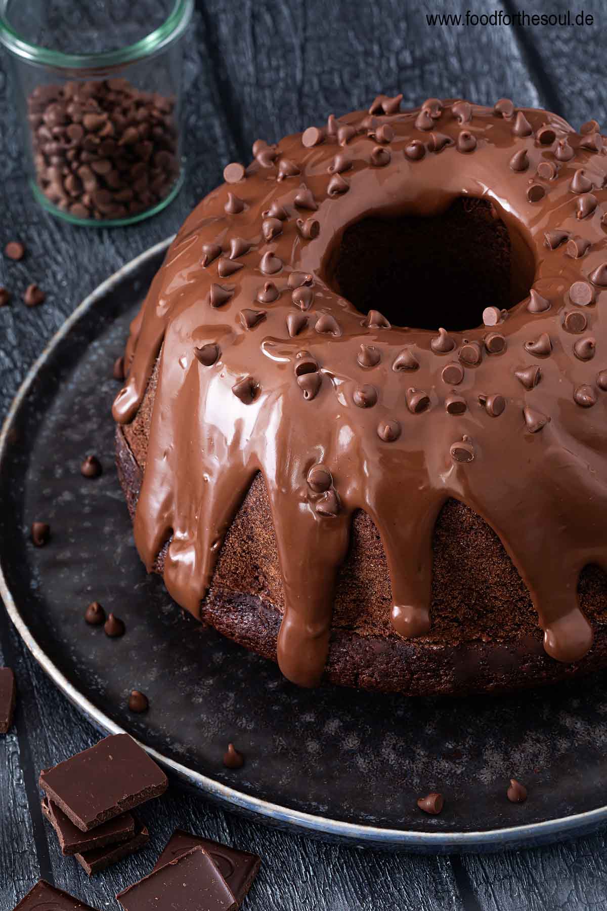 Super saftiger Paradiescreme Kuchen Schoko gebacken in der Gugelhupf-Form