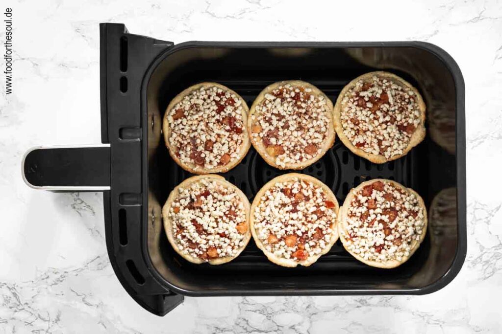 TK Piccolinis im Airfryer backen - Schritt 1
