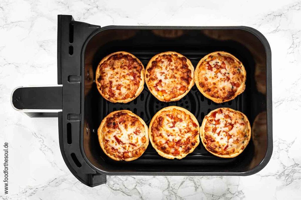 TK Piccolinis im Airfryer backen - Schritt 1