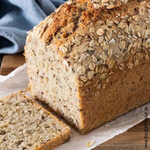 Schnelles Dinkelbrot mit Anschnitt