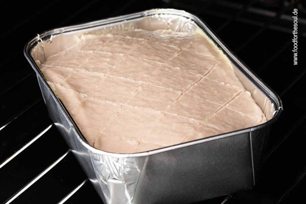 Leberkäse im Backofen backen - Schritt 2