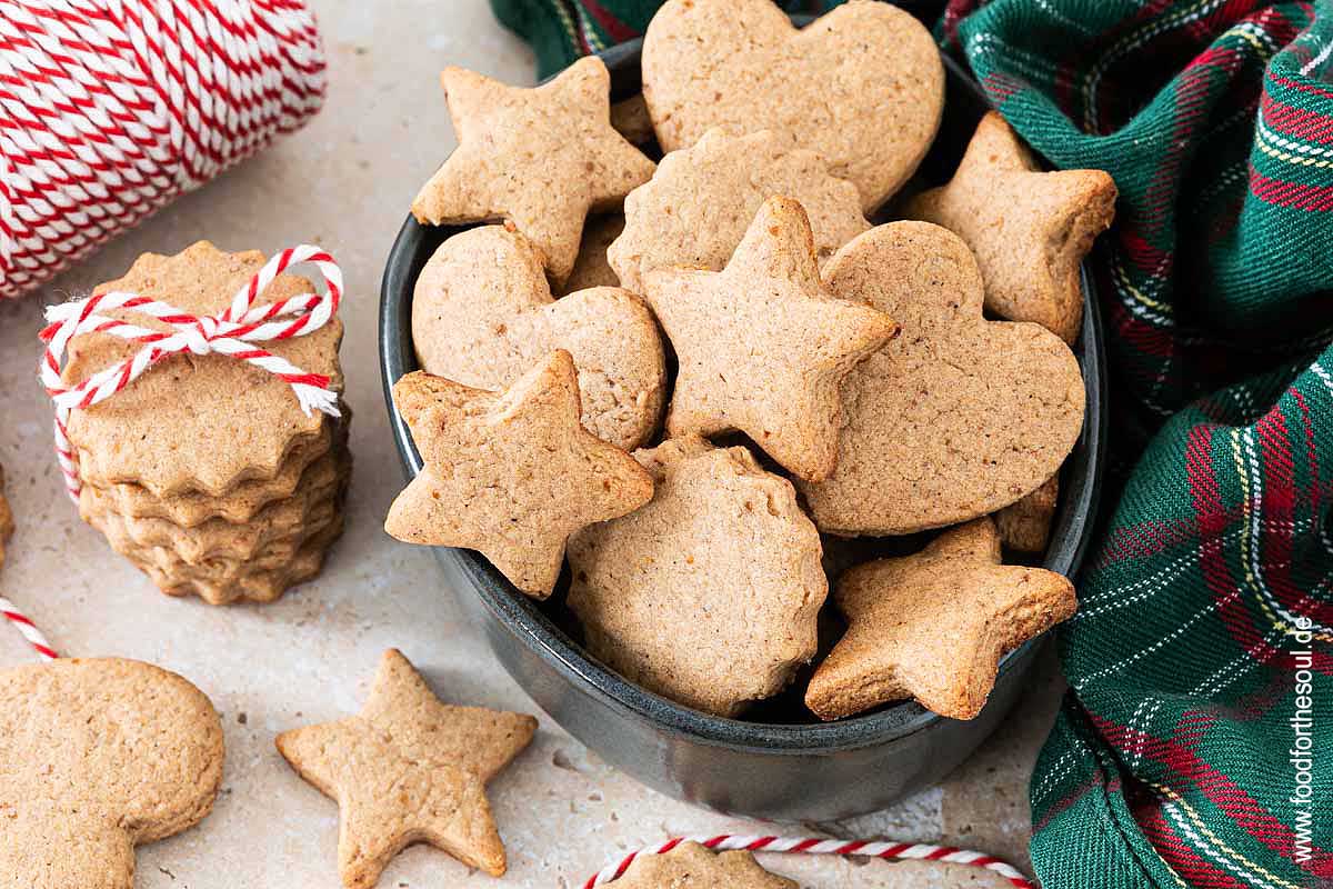 Dinkelplätzchen ohne Zucker | Rezept zum Ausstechen