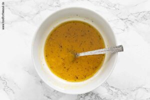 Salat-Dressing anrühren - Schritt 6