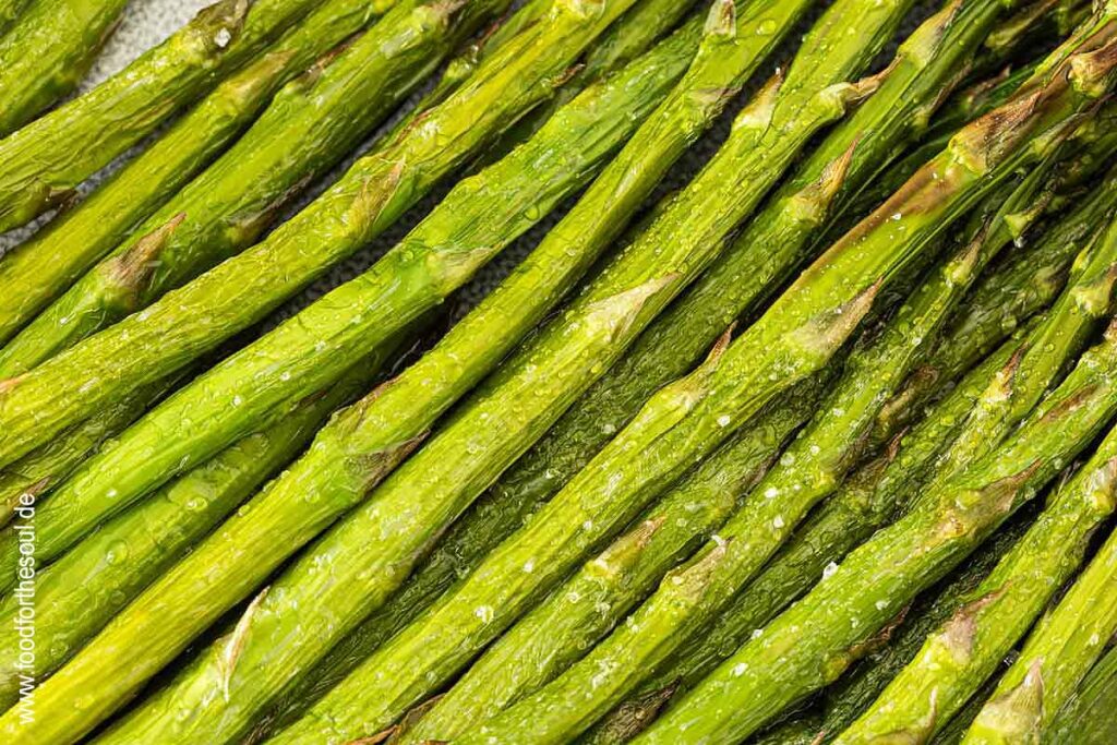 Grüner Spargel aus dem Airfryer