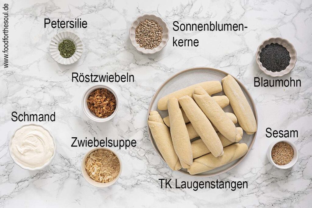 Zutaten für Laugenkonfekt und Zwiebeldip