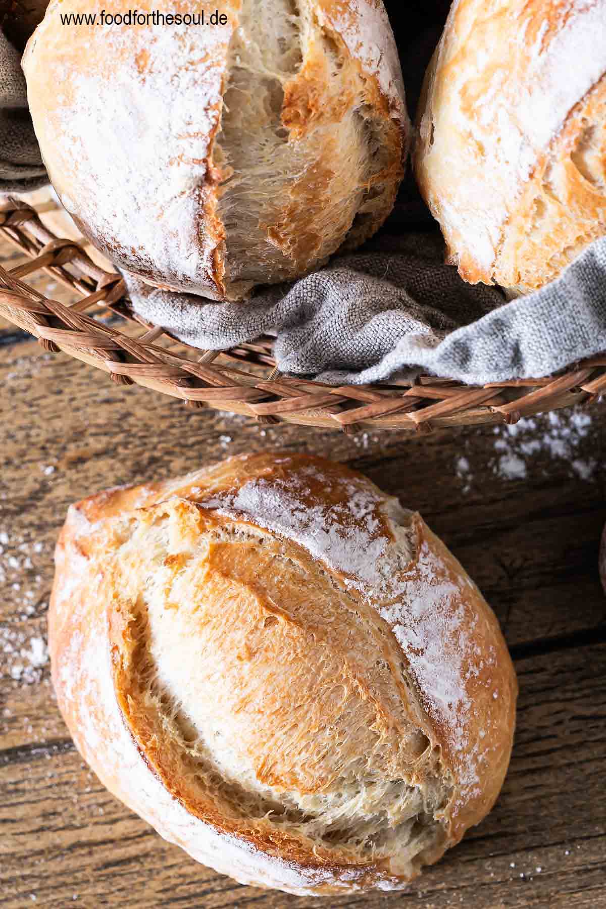 Frisch gebackene Weizenbrötchen